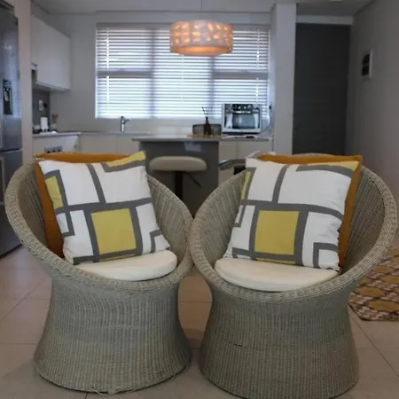Umhlanga Coastal Chic Apartment Exterior photo